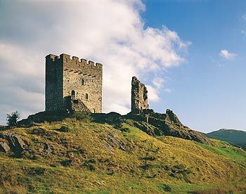 Dolwyddelan Castle